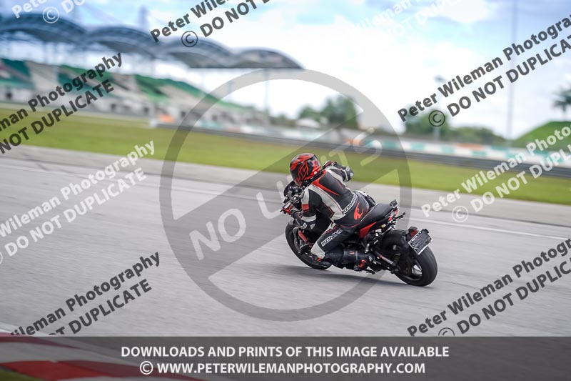 Sepang;event digital images;motorbikes;no limits;peter wileman photography;trackday;trackday digital images